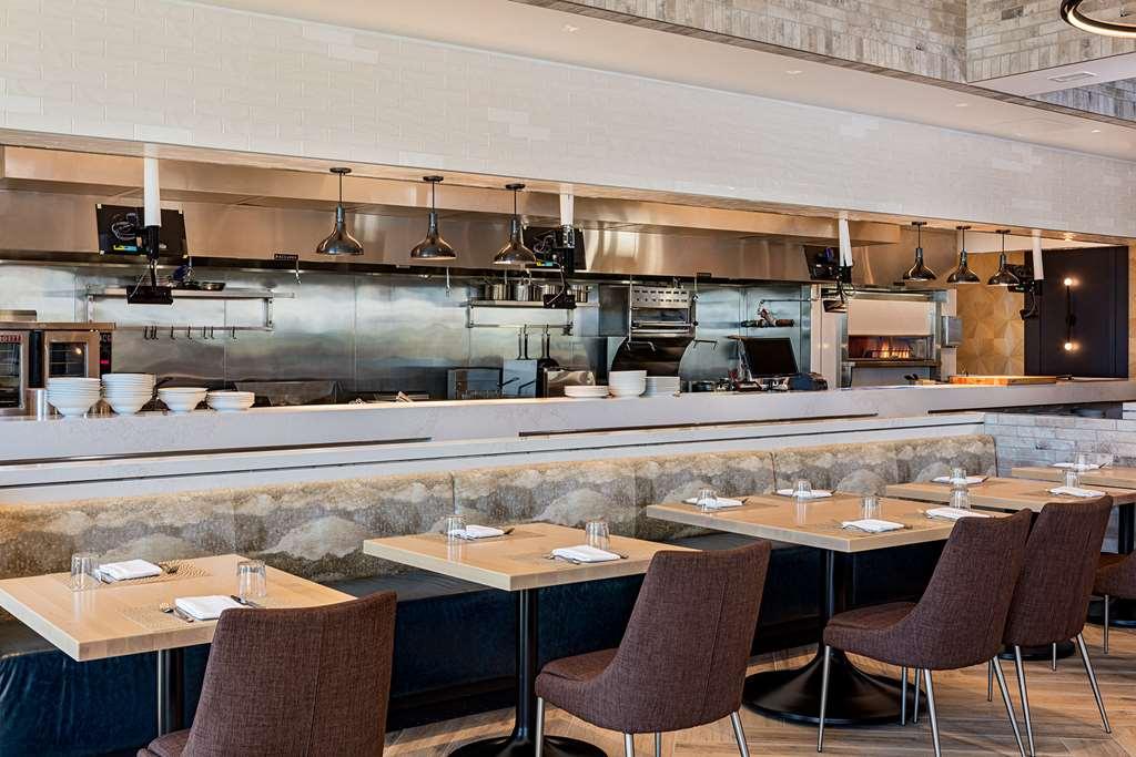 The Brownwood Hotel & Spa The Villages Restaurant photo